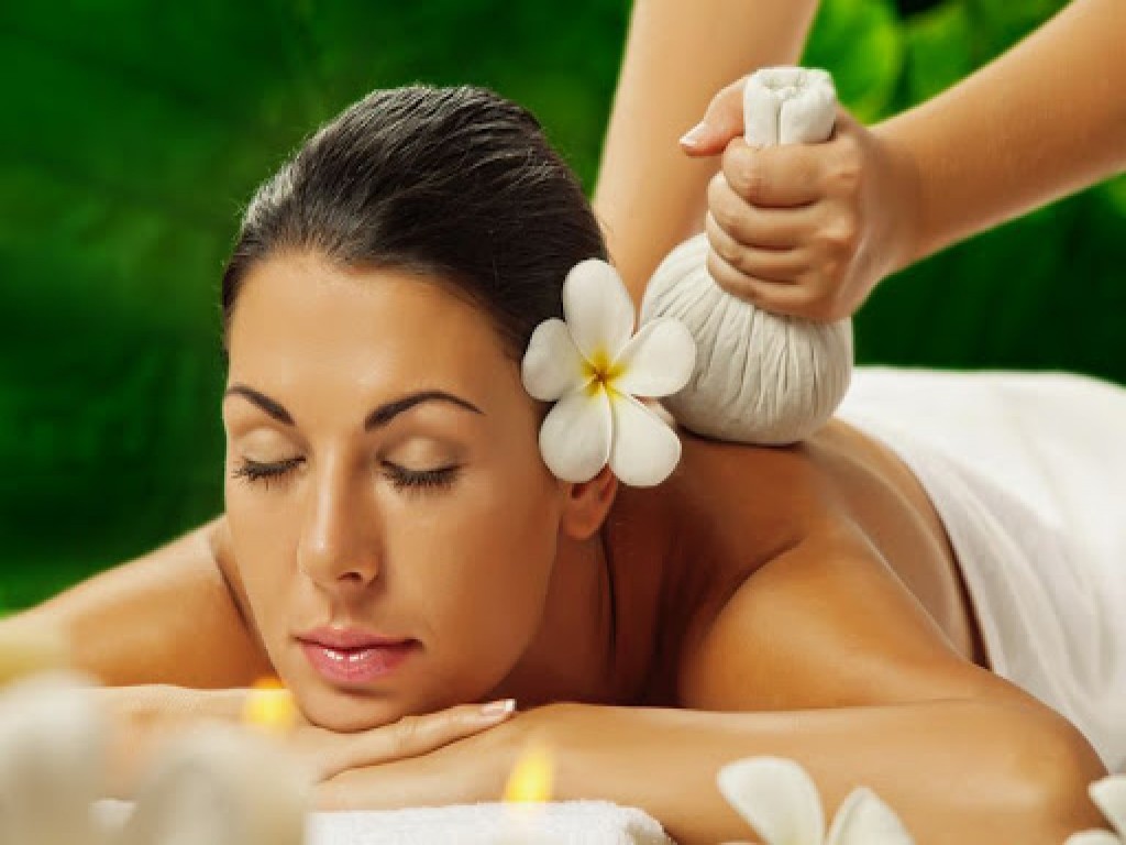 Herbal Massage